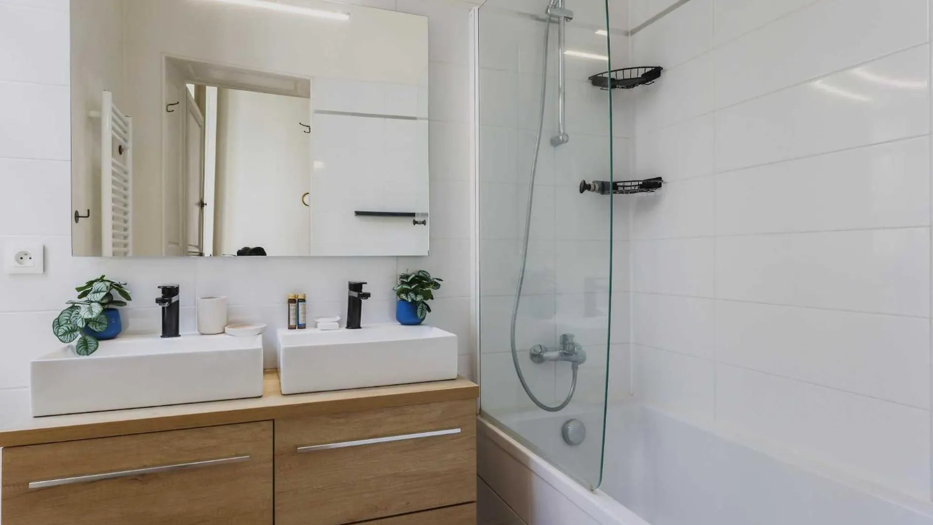 Exceptional Apt - 2Br-4P- Notre-Dame Cathedral Paris 0*,